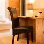 Hubertushof Hotel Lermoos