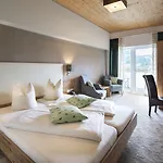 Hotel Hubertushof 3*