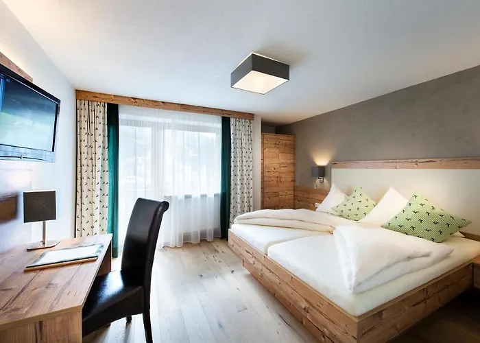 Hubertushof 3*