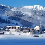 Hotel Hubertushof Lermoos