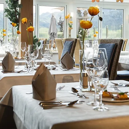 Hubertushof Hotel 3*